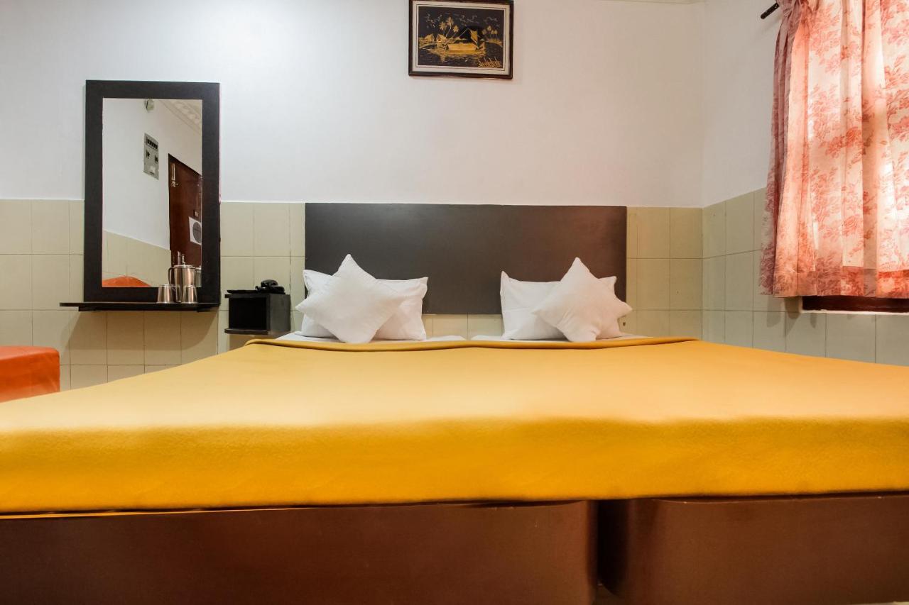 Spot On 43451 Hotel Sakunthala International Tirunelveli Bagian luar foto